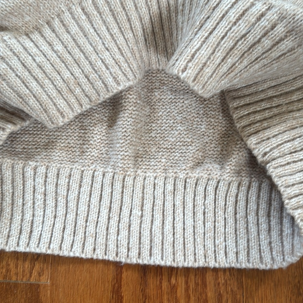Fall Squirrel Graphic Sweater Cozy Crewneck Autumn Thanksgiving Pullover - Picture 12 of 13